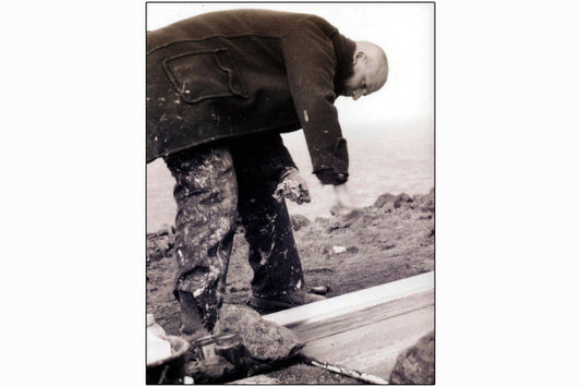 Kurt Jackson working on Botallack cliff. 1998. Pack of 10.